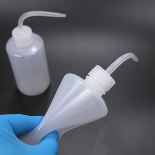 1pc Squeeze Tattoo Wash Non-Spray Bottle Long Nozzle With Measurement Pouring Kettle Beauty Salon Supplies Tool PMU Accessories