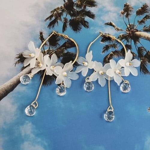 Tassel Earrings 2021 Trendy Acrylic Water Drop Women Dangle Earrings Crystal Flower Long Pendant Earrings For Women Jewelry
