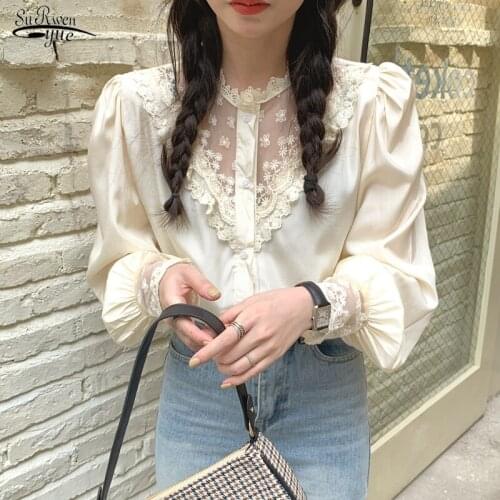 Vintage Lantern Sleeve Hollow Sweet Loose Top Spring New Blouse Women Lace Stitching Flower Ladies Chiffon Shirt Blusas 12958