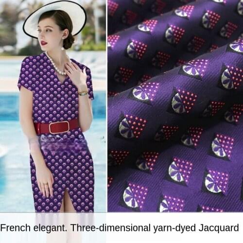 French elegant three-dimensional yarn-dyed jacquard fashion fabric, sewing fabric factory store is not out of stock