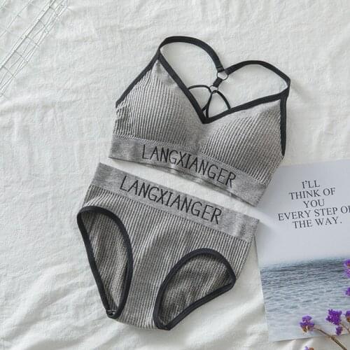 Fashion Bra Briefs Set Women Lingerie With Pads Seamless Push Up Bralette Active Bra Sports Sexy Underwear Set