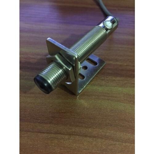 M12 diffuse photoelectric switch adjustable type E3F-DS15C1 NPN normally open DC 3 lines