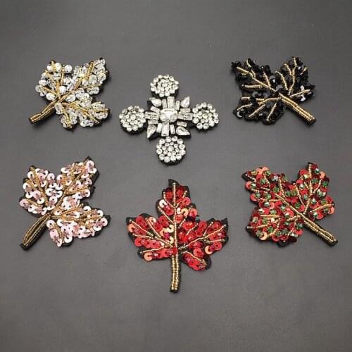 Crystal Maple Leaf Fashion Sequins Patches For Clothing Embroidered Motif Applique Sewing on DIY Clothes Kids Sewing Decor