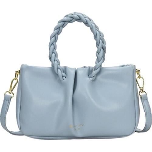 Net celebrity high-end niche handbags 2021 new fashion all-match texture messenger bag womens single shoulder small square bag