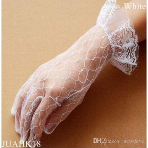 2021 Lace Bridal Gloves Romantic Style Appliques Wedding Gloves for Girls Bridal Bridesmaid Accessories