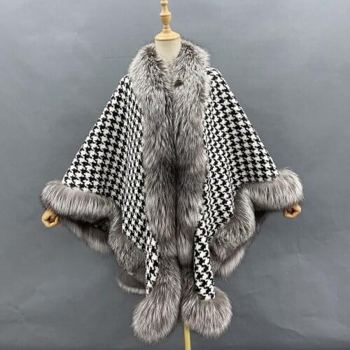 2021 Womens Coat Poncho Wool Warm Fashion Houndstooth Knitted Cloak With Fur Trim Luxury Real Silver Fox Fur Poncho Cape
