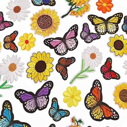 36Pcs/Set Cloth Patch Iron on Stickers Sew on Stickers Mixed Embroidery Cloth Patches DIY Clothing Decorative Embroider Badge
