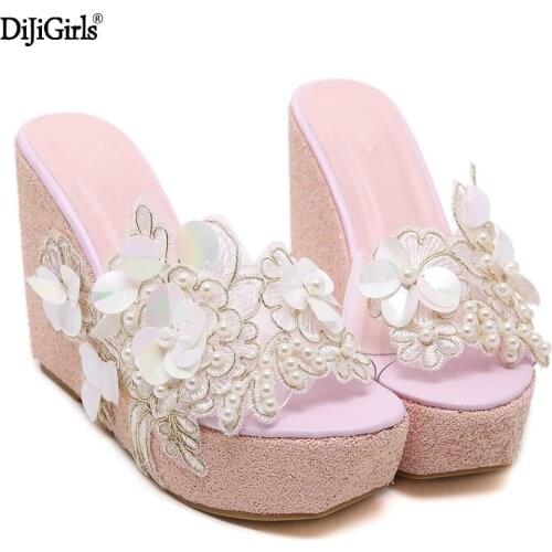 Summer sandals Beaded flowers platform wedges women slippers fashion flip flops hot bohemian national style women sandals