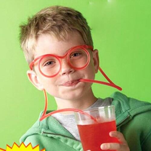 2018 Limited Copo Festa 100pcs/lot Funny Plastic Flexible Glasses Drinking Toys Soft Tube Fun Unique Baby Kids Gift Supplies