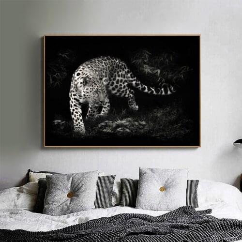 Wildlife White America Leopard Wall Art Posters and Prints Black White Canvas Paintings Wall Art Pictures Living Room Home Decor
