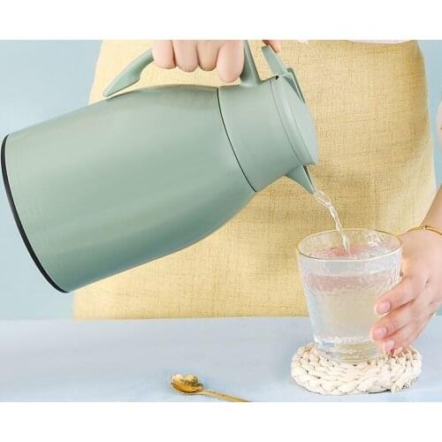 Thermos small thermal insulation kettle insulation glass maker of household small thermos KaiShuiHu vacuum flask