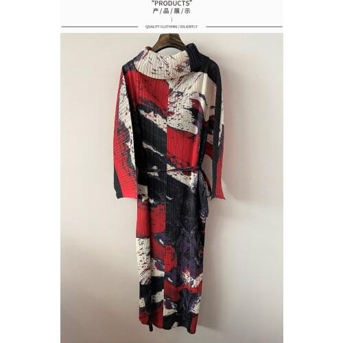 HOT SELLING Miyake fold Fashion geometry print turn-down collar dress Lace-up three quarter dress IN STOCK