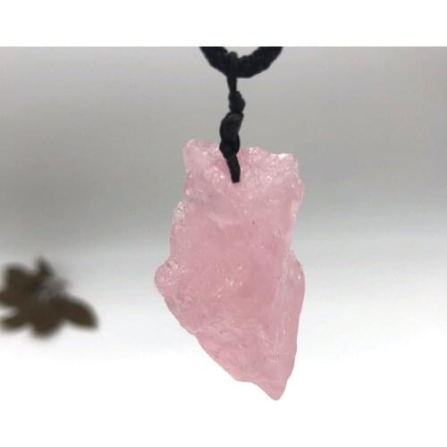 1pc Random Natural Rough Rose Quartz Raw Stone Pendant Necklace Crystal Mineral Healing Reiki Gemstone Crafts Fashion Gift RQ