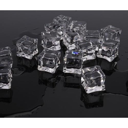 16Pcs/lot 2cm/1.7cm Artificial Acrylic Square Shape Ice Cubes Photography Props