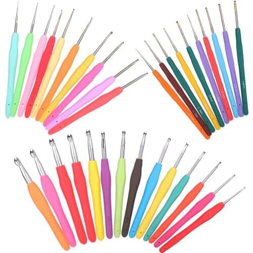 33Pcs/Set Crochet Hook Set Aluminum Crochet Needle TPR Soft Handle Sweater Knitting Tools