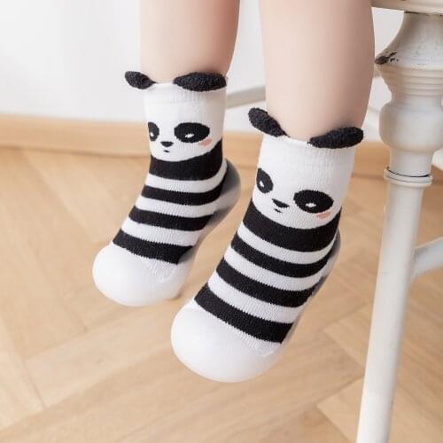 Baby sock shoes for winter cute animal style thick cotton socks and floor shoes 0-3 year anti-slip first walkers