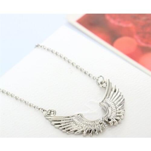 Fashion Creative Design Angel Wings Necklace For Women Silver Color Pendant Punk Style Jewelry Accessories Gifts