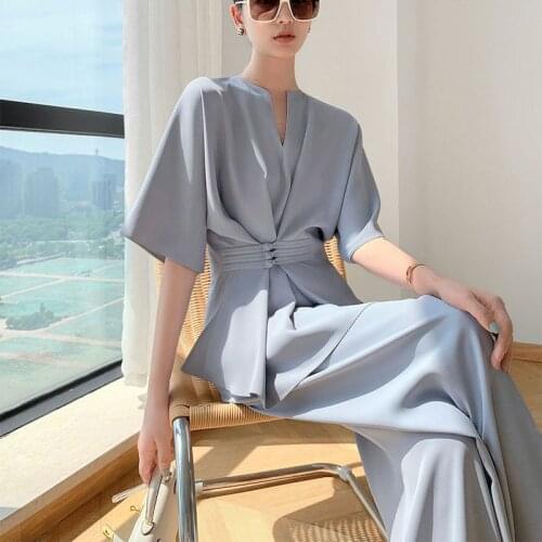 2021 Summer New Womens Suits V-neck Pan Buckle Fried Street Suits Women Casual Temperament Shirt Wide-leg Pants Two Piece Sets