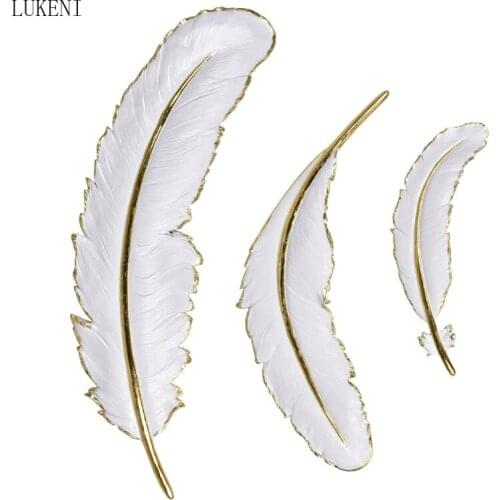Simple Feather Wall Hanging Creative Modern Sofa Background Wall Hanging European Style Living Room Decoration Ornaments