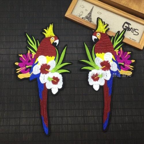 2016 DIY new Parrot embroidery cloth patch DIY accessories applique 1 order=A pair of parrot 13*24.5cm