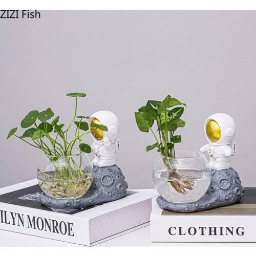 Creativity Astronaut Glass Vase Desktop Transparent Hydroponics Vases Flower Pots Decorative Cosmonaut Ornaments Home Decoration