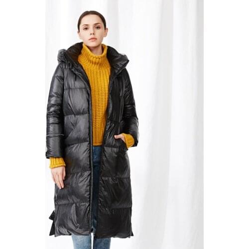 New arrival shiny fluffy goose down coats Winter fashion glossy fabric down coat female thicker warm Parkas F1852