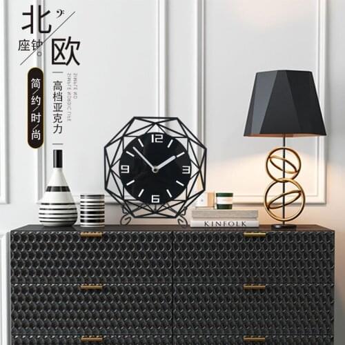 Nordic ornaments desk clock desk clock modern minimalist creative clock living room bedroom silent large desktop desk clock