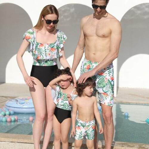 Family Look Matching Swimwear And Swimming Trunks Woman One Piece Swimsuit Baby Girls Clothing 2021 Summer Holiday Swim Wear