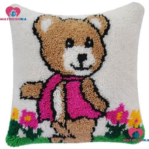 Latch Hook kits Cushion Cartoon Bear Pillowcase Handmade Printed Latch Hook Rug Kits cross stitch pillow Home decor accessories