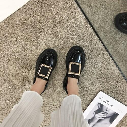Womens Shoes Leather Shoes Retro 2021 New Spring Metal Square Buckle Flash Diamond Casual Shoes