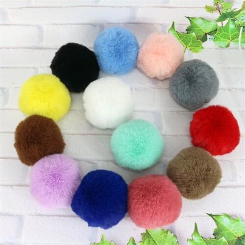 Fur Pom Keychains Toys Soft Faux Rex Rabbit Fur Ball Car Keyring Pompom Key Chains Gift for Baby Kids with ring 1pcs
