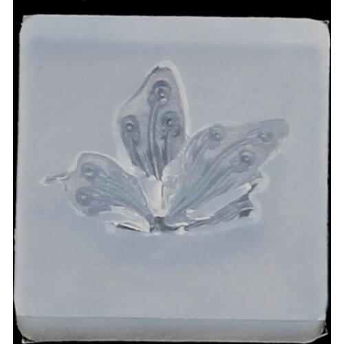 Cute Butterfly Silicone Resin Molds Earring Necklace Pendant Jewelry Tools X7YC