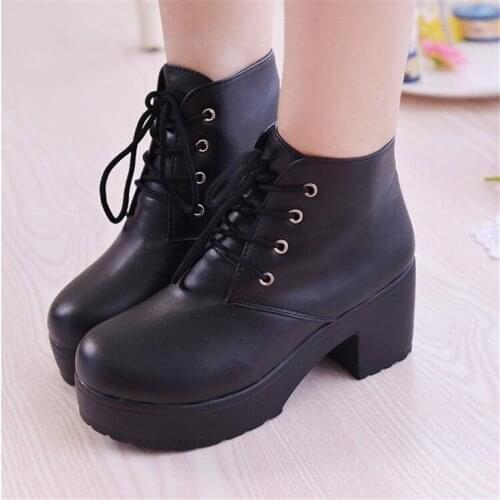 2020 new spring and autumn platform platform short boots cross strap high heel Martin boots punk thick heel womens boots