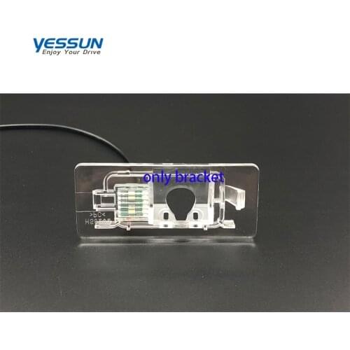 Rear Camera Bracket For Lada Vesta Sedan SW SW cross License Plate Lights Housing Mount kit/ rear camera bracket