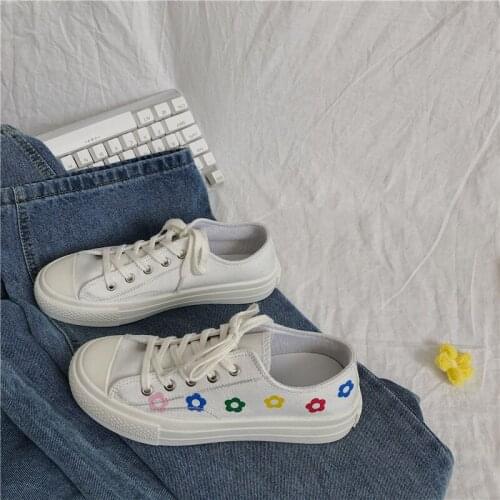 Womens Flats Women Casual Breathable Ladies Slip on Soft Printing Bottom Woman Comfortable Shoes Female U12-67