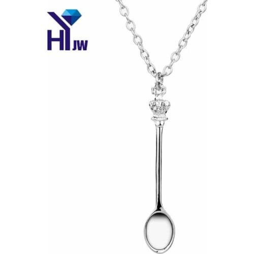 Luxury Crown With Mini Tea Spoon Shape Pendant Necklace Creative Tools Long Chain Necklace Fashion Jewelry Table Accessories