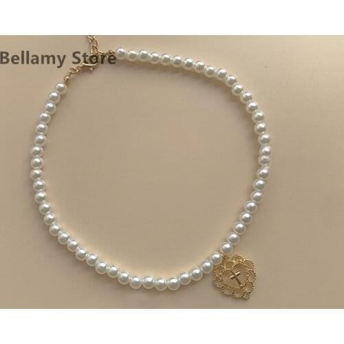 Retro palace style girl love pearl choker chain