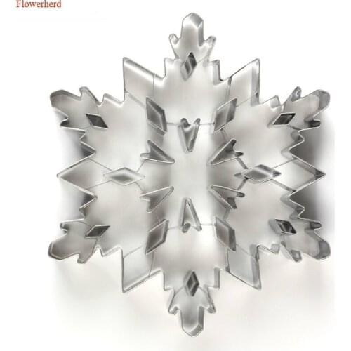 Christmas 3D Large-size Snowflake Shaped Stainless Steel Cake Decorating Tools Cookie Cake Mold Jelly Pastry Baking Cutter Mould
