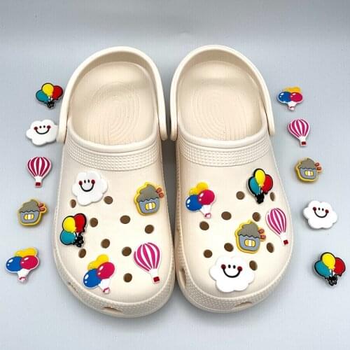 Cute Cartoon Balloon Pattern PVC Shoe Flower Badge JIBZ Shoe Charms DIY Decoration Fit For Children Croc Clog Buckle Accessories
