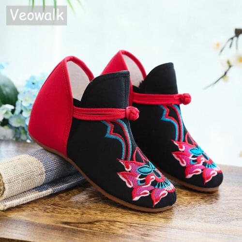 Veowalk Winter Women Cotton Fabric Short Boots Warm Fleece Lining Ankle Booties Comfortable Retro Ladies Embroidered Shoes