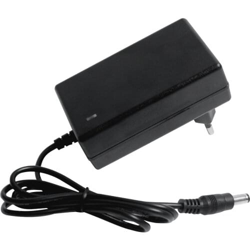 17V 1A 8.5V 1.5A 18650 Lithium Battery Charger DC 100-240V 50/60Hz Lithium Li-ion Battery Wall Charger DC 5.5*2.1mm