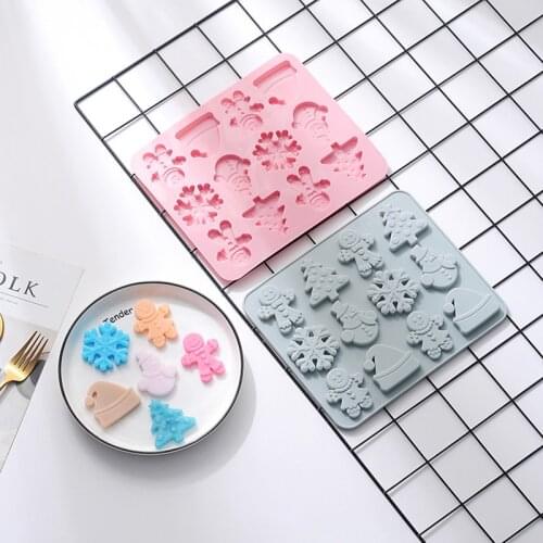 12 Cavity Christmas Silicone Chocolate Molds Gingerbread Man Snowflake Candy Fondant Biscuit Sugar Craft Baking Decorating Tools