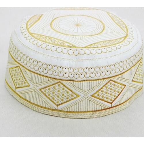 Moslim Men Yellow Cotton Muslim Hats Punch Embroidery Islam Hat Hui Hat Turkish Prayer Caps Arabe Satin Hair Bonnet Kippah Topi