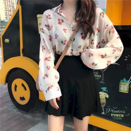 2021 Spring Summer New Womens Blouse Wild Student Korean Loose Shirt Floral Small Fresh Chiffon Shirt Sunscreen Top Women Shirt