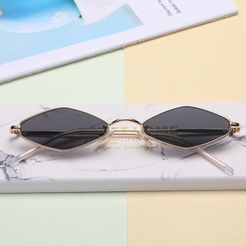 2021 Retro Vintage Glasses Small Oval Metal Sunglasses High quality vintage sunglasses Women Sunglasses AS107