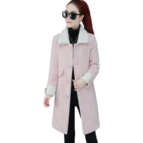 High Quality Imitation Water Velvet Jacket Women Coats New Autumn Winter Thick Jacket Long Woolen Coat Casual Female Tops K956
