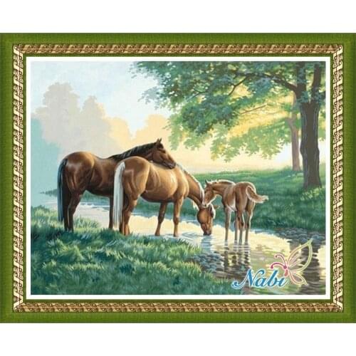 Animals horse icon dmc beadwork 016BB - Square diamond mosaic painting Diamond embroidery cross stitch