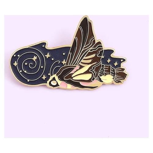 Creative Fun Cute Insect Moth Wings Enamel Brooch Cartoon Alloy Badge Clothes Bag Pin Accessories Woman Jewelry Gift For Friends