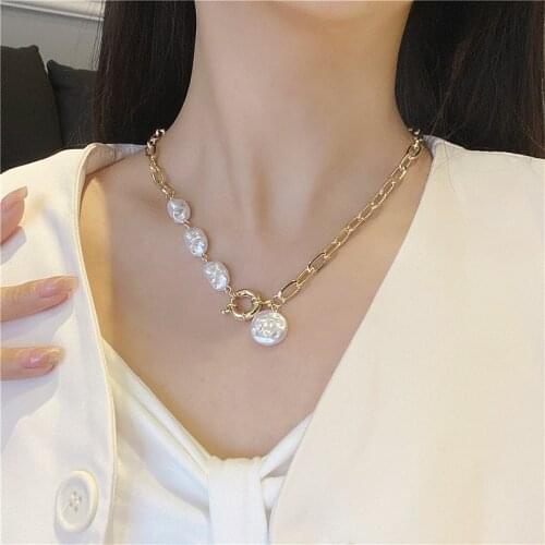 Trendy Fashion Imitation Pearl Thick Chain Pendant Necklace Korean Geometric Irregular Pearl Metal Chain Collar Necklace Women