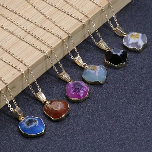 Reiki Chakra Natural Stone Pendant Necklace Colorful Agates Quartz Flower Pendulum Healing Blue Agat Crystal Necklace for Women